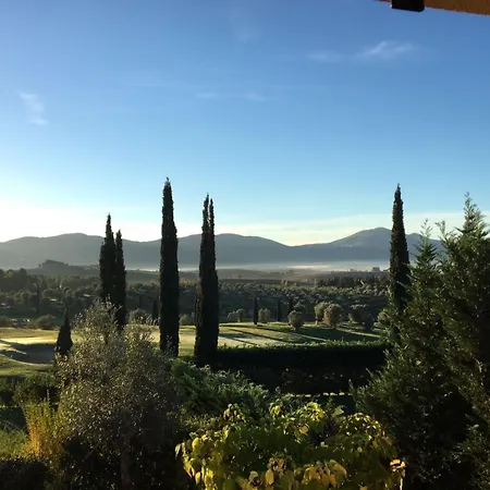 Il Mirto Nel Borgo Santa Chiara 펜션 *